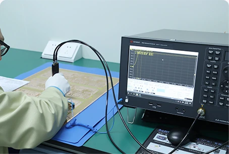 阻抗测试仪，PCB生产设备现场照片